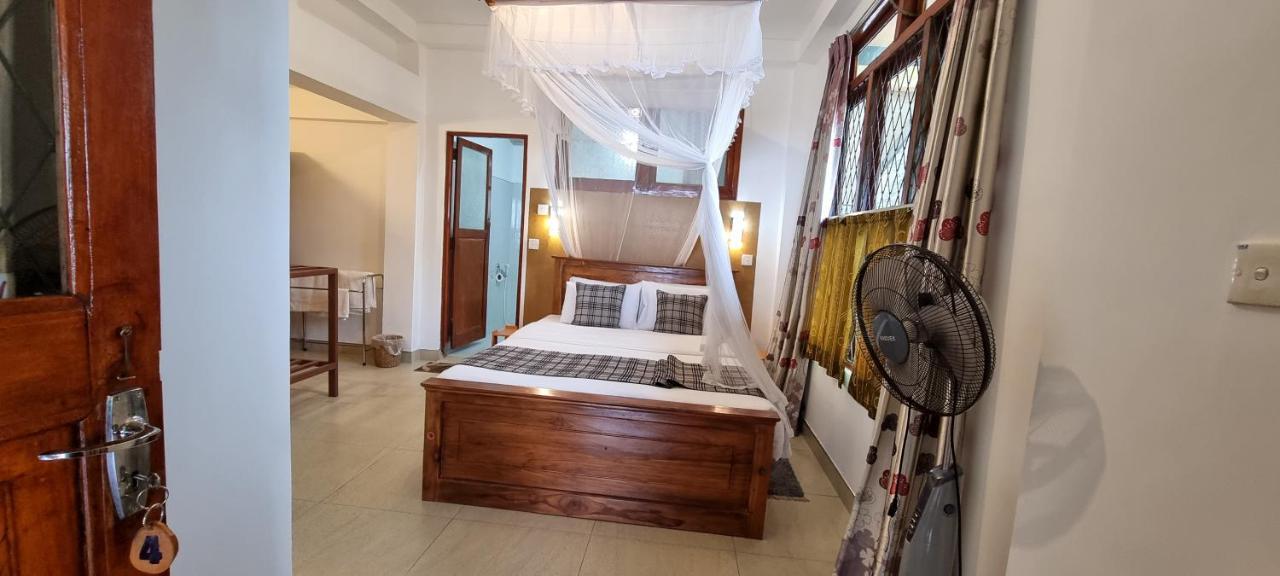 אלה Hilltop Guest House חדר תמונה