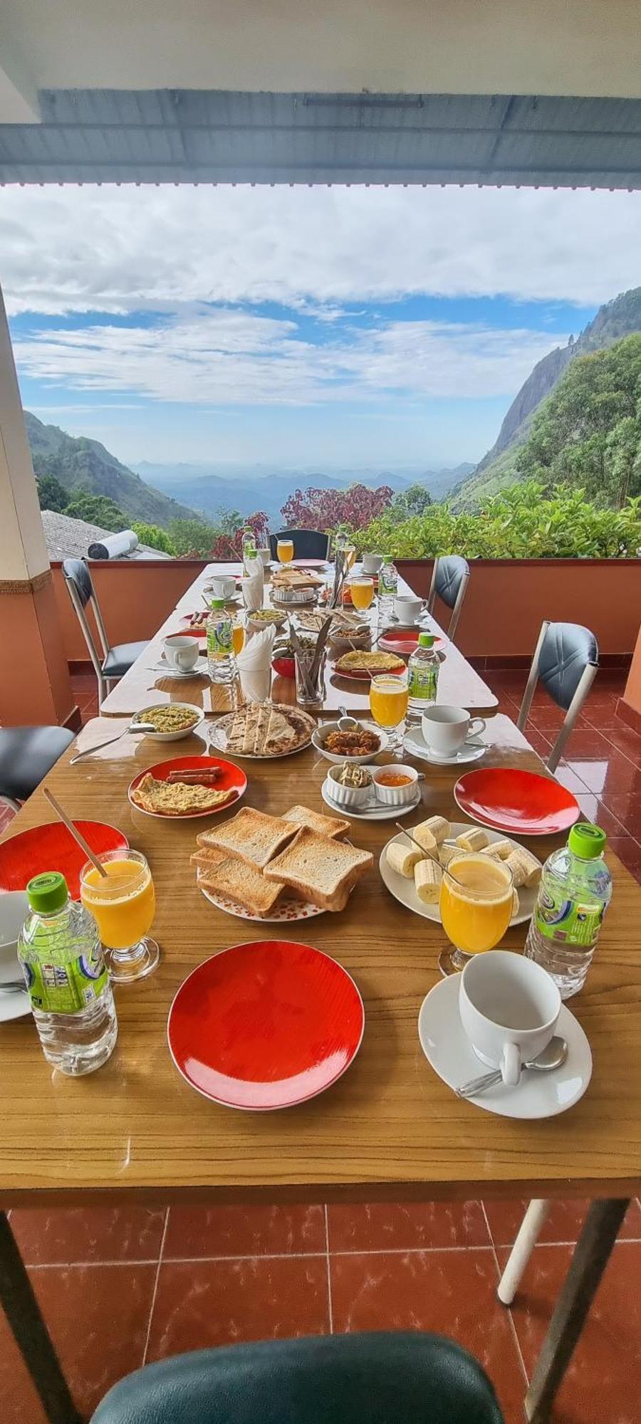 אלה Hilltop Guest House מראה חיצוני תמונה