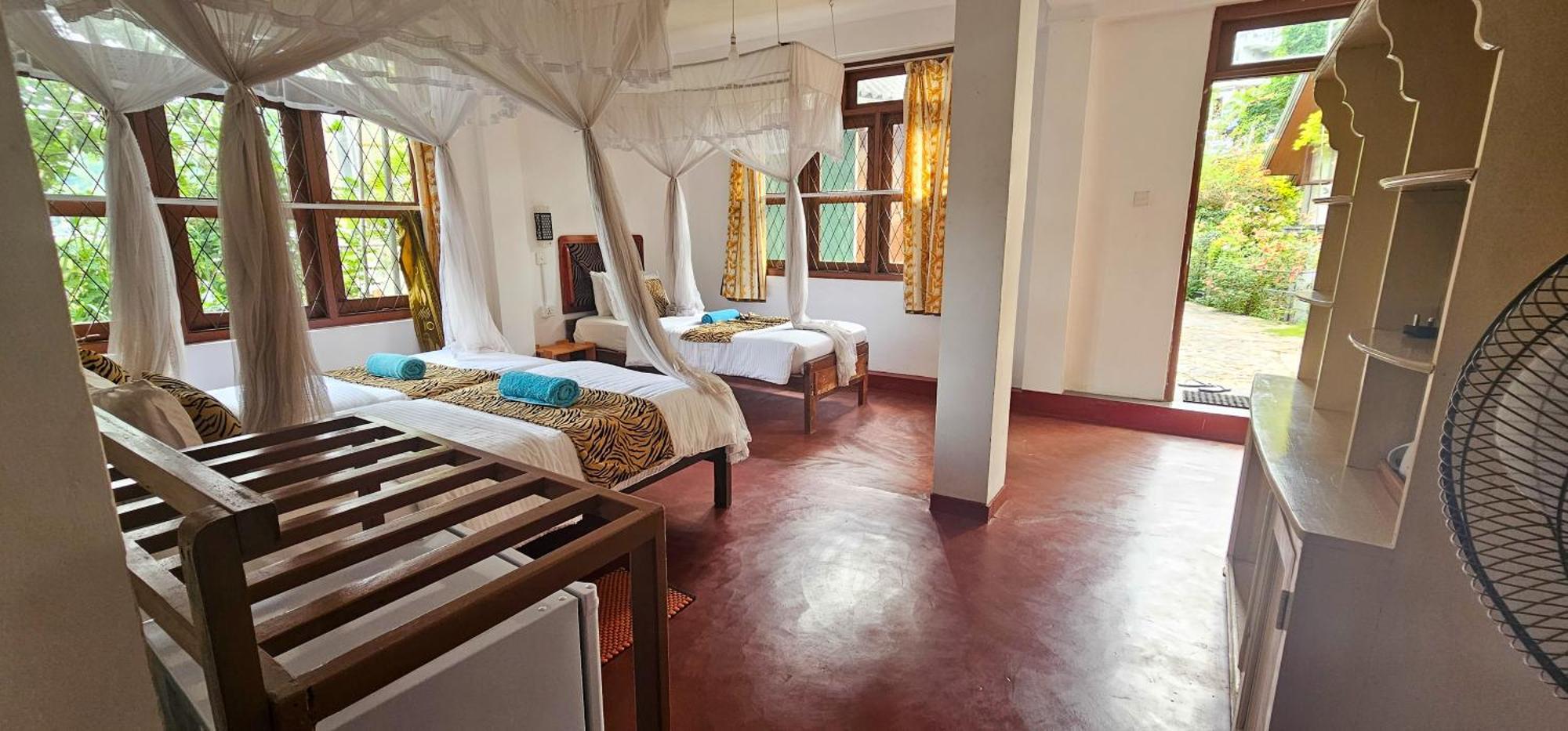 אלה Hilltop Guest House חדר תמונה
