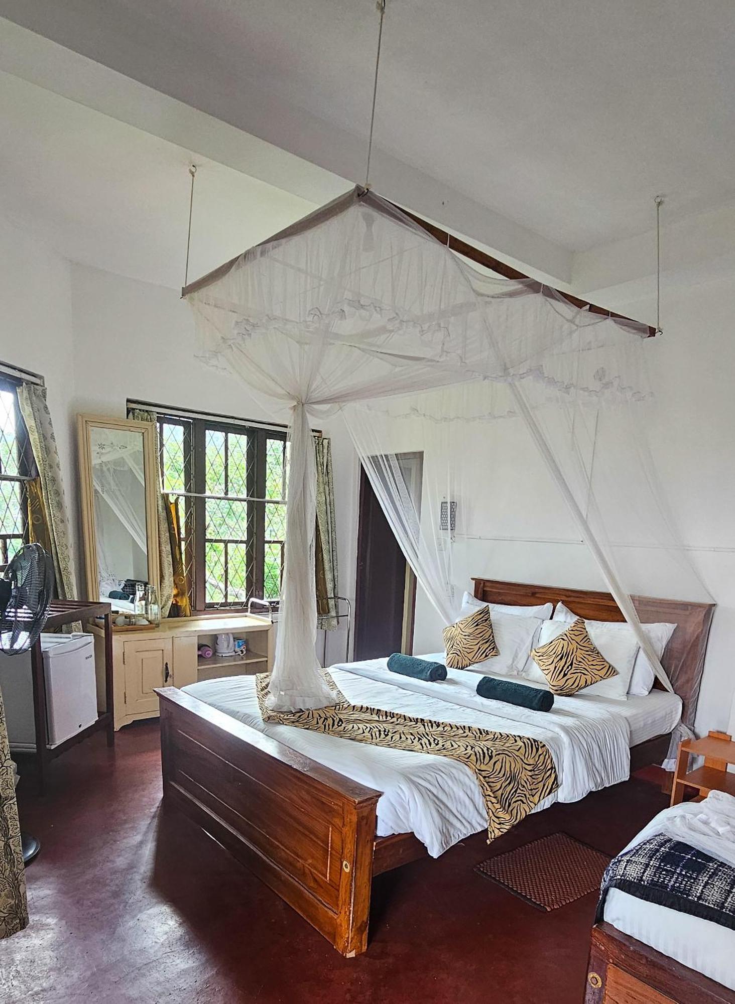 אלה Hilltop Guest House חדר תמונה