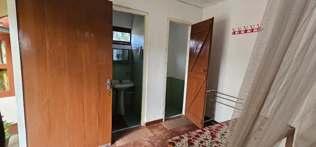 אלה Hilltop Guest House מראה חיצוני תמונה