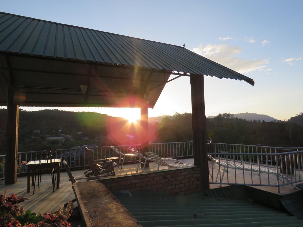 אלה Hilltop Guest House מראה חיצוני תמונה